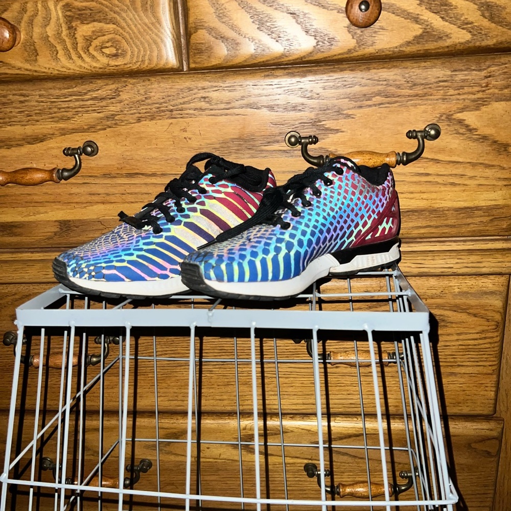 Adidas woman’s reflective running sneaker